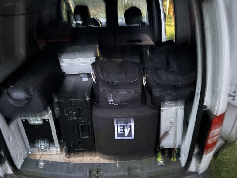 Hangtechnika bérlés